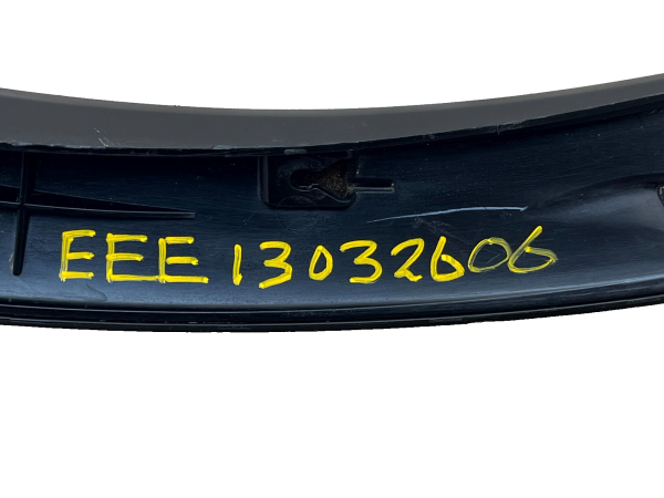 Land Rover Range Rover L460 Rear Left Wheel Arch mold 22 ON M8E228371AD LR182596 178504971141 16