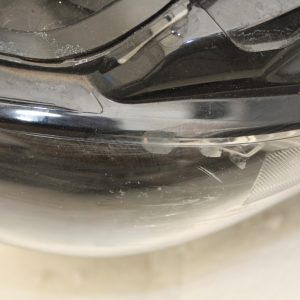 Mazda 3 Front Right LED Headlight 2019 ON Genuine *DAMAGED* - Image 6