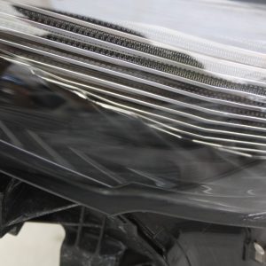 Mazda 3 Front Right LED Headlight 2019 ON Genuine *DAMAGED* - Image 8