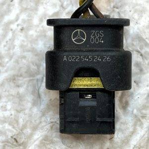 Mercedes A B C E CLA GLA PDC Parking Sensor Plug Connector A0225452426 Genuine 16 Mercedes A B C E CLA GLA PDC Parking Sensor Plug Connector A0225452426 Genuine - Image 8