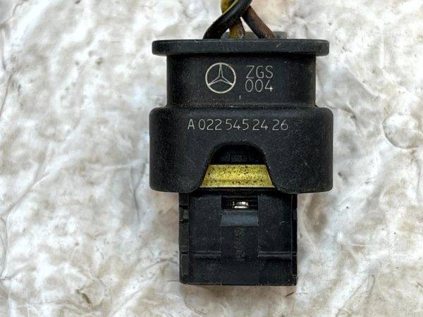 Mercedes A B C E CLA GLA PDC Parking Sensor Plug Connector A0225452426 Genuine 7 Mercedes A B C E CLA GLA PDC Parking Sensor Plug Connector A0225452426 Genuine 178439648851 8