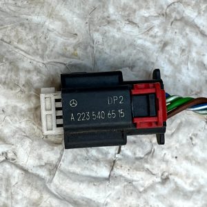 Mercedes A-Class W177 Wiring Loom Harness Plug Connector A2235406515 Genuine 12 Mercedes A-Class W177 Wiring Loom Harness Plug Connector A2235406515 Genuine - Image 4