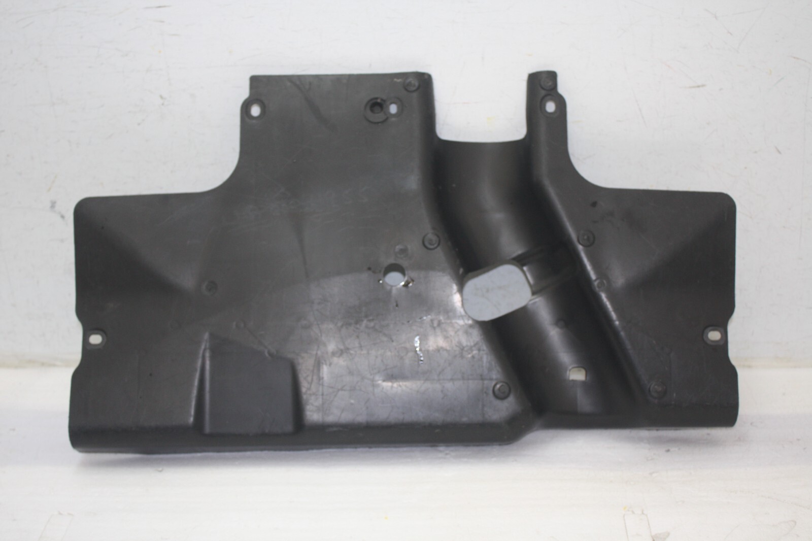 Mercedes B Class W246 Under Tray Exhaust Heat Shield 2012 TO 2014 Genuine