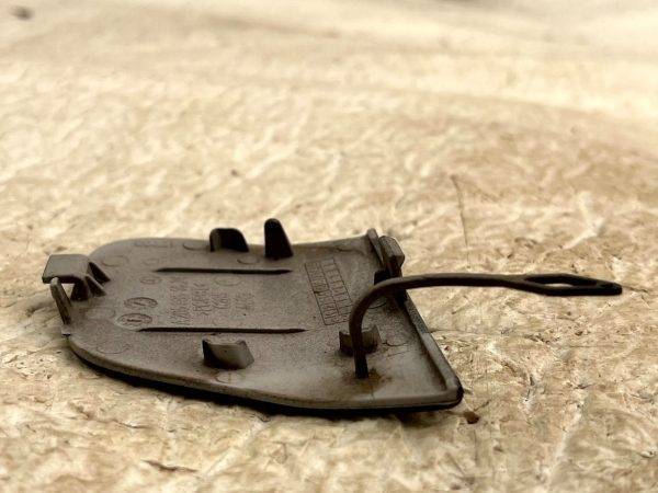 Mercedes C Class C205 AMG Rear Bumper Tow Cap Cover 15 TO 18 A2058851624 Genuine 11 Mercedes C Class C205 AMG Rear Bumper Tow Cap Cover 15 TO 18 A2058851624 Genuine 178225067761 12