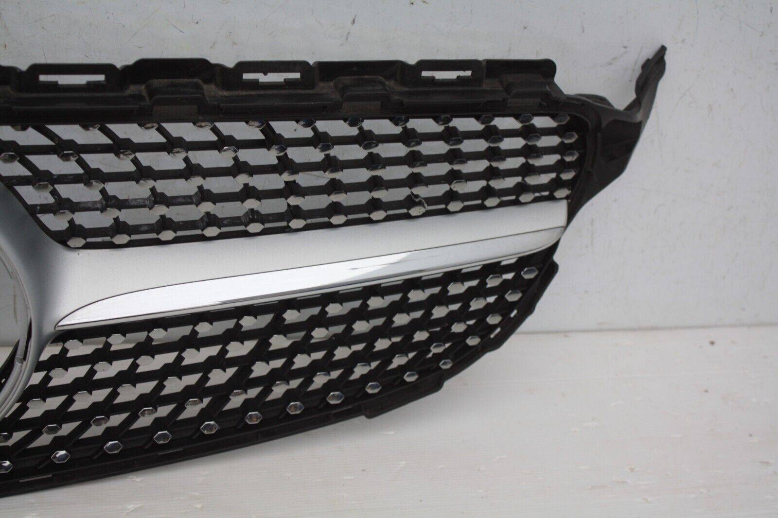 Mercedes-C-Class-W205-AMG-C43-Front-Bumper-Grill-2014-TO-2018-A2058807306-175791512201-4