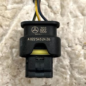 Mercedes C-Class W205 PDC Sensor Wiring Loom Plug Connector A0225452426 Genuine - Image 9