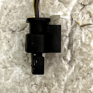 Mercedes C-Class W205 PDC Sensor Wiring Loom Plug Connector A0225452426 Genuine - Image 4