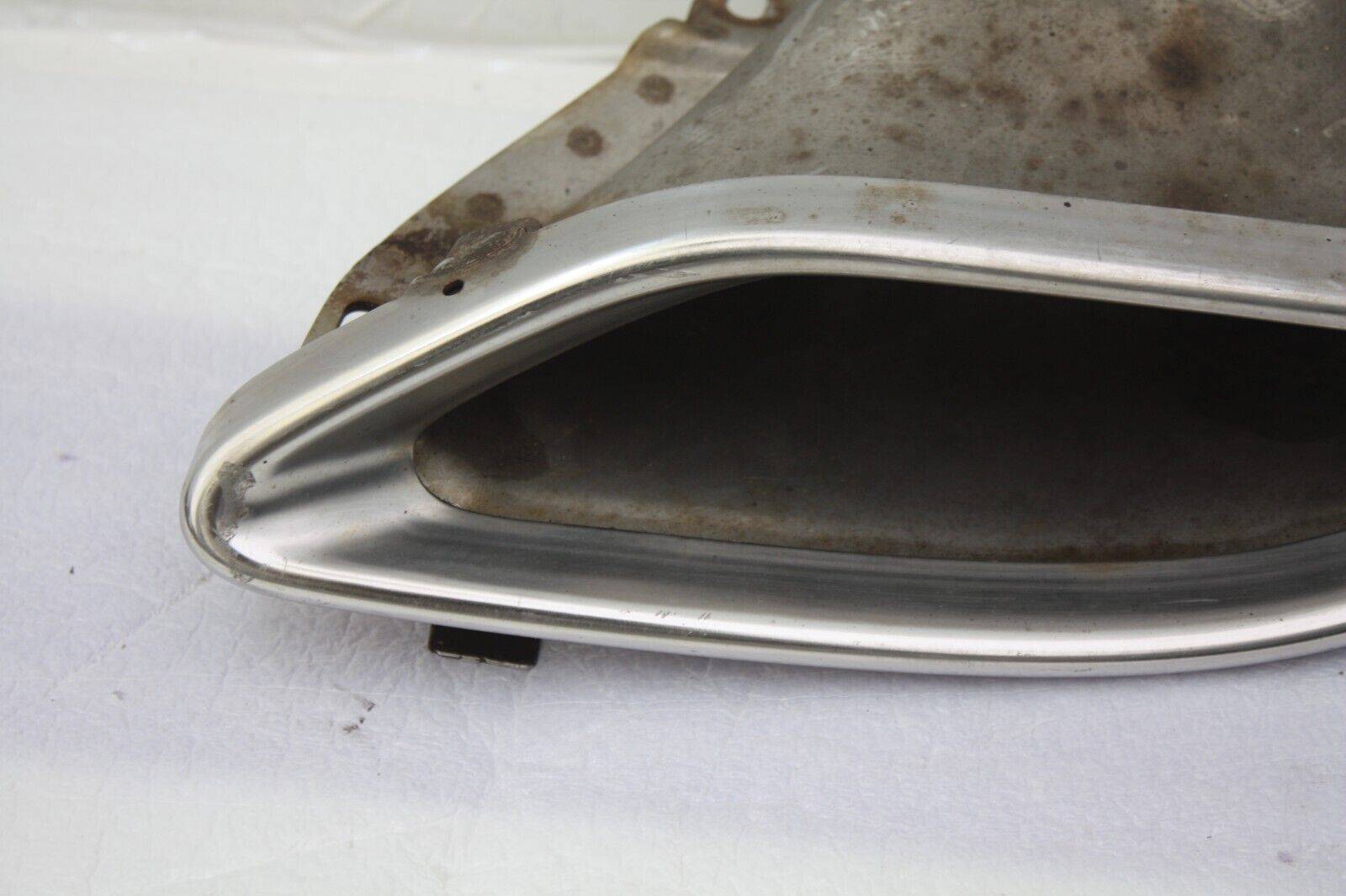 Mercedes-C-Class-W205-Rear-Bumper-Left-Exhaust-Tip-A2054900927-Genuine-176649735491-3