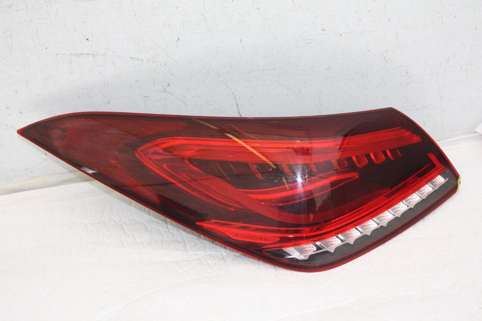 Mercedes CLA C118 Left Side LED Tail Light 2019 ON A1189067700 *LENS DAMAGED*