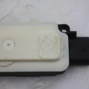 Mercedes CLA C118 X118 W177 Intake Actuator Motor 5878R1000 Genuine - Image 3