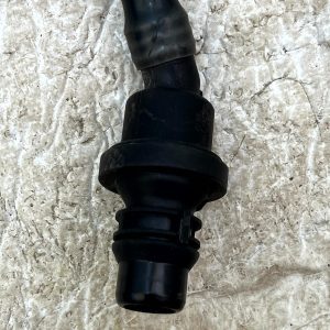 Mercedes CLS C257 Connecting Point Right Coolant Return Line A2642006700 Genuine - Image 3