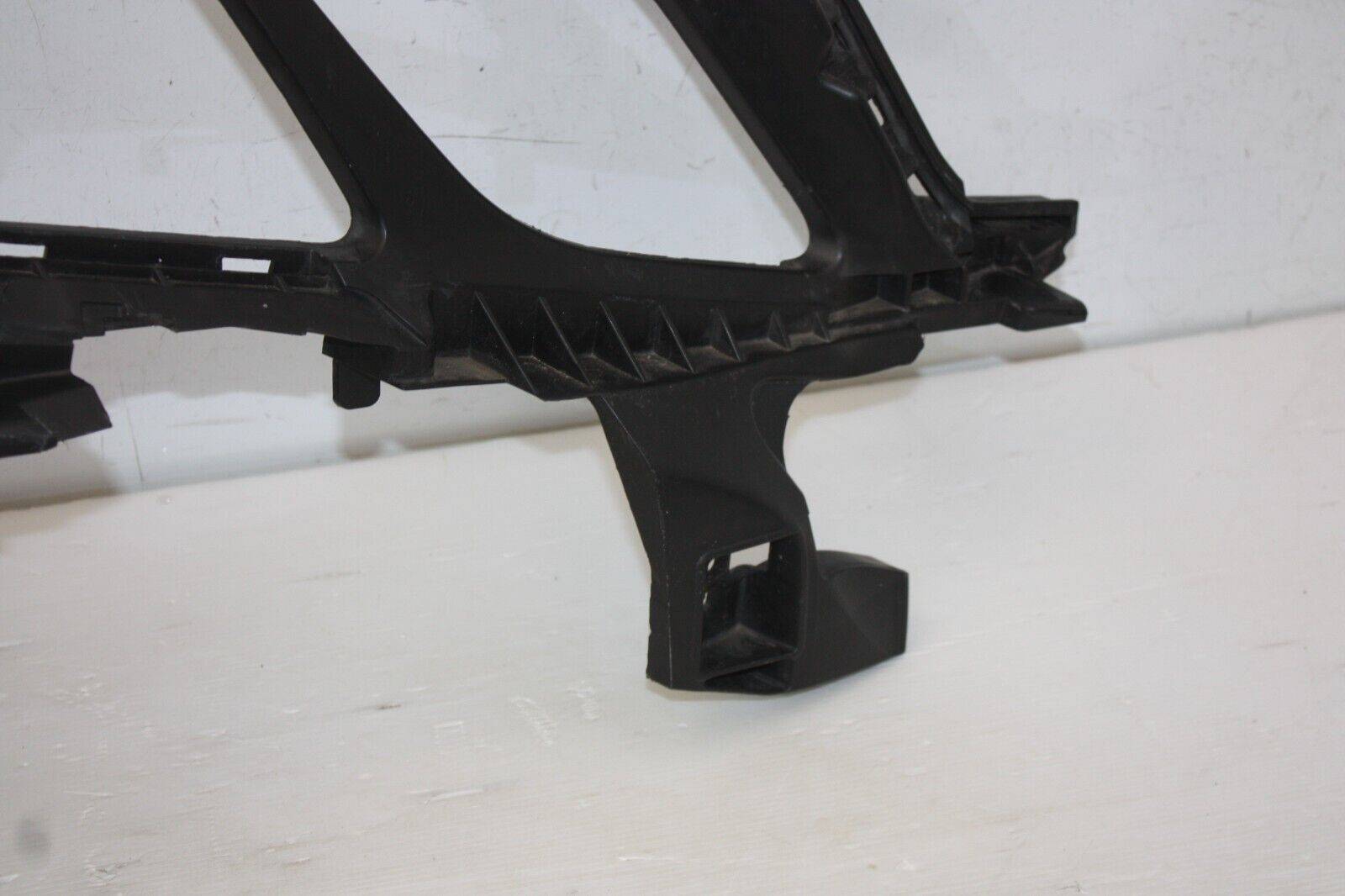 Mercedes-E-Class-W212-AMG-Front-Bumper-Right-Bracket-A2128850265-Genuine-175721388181-3