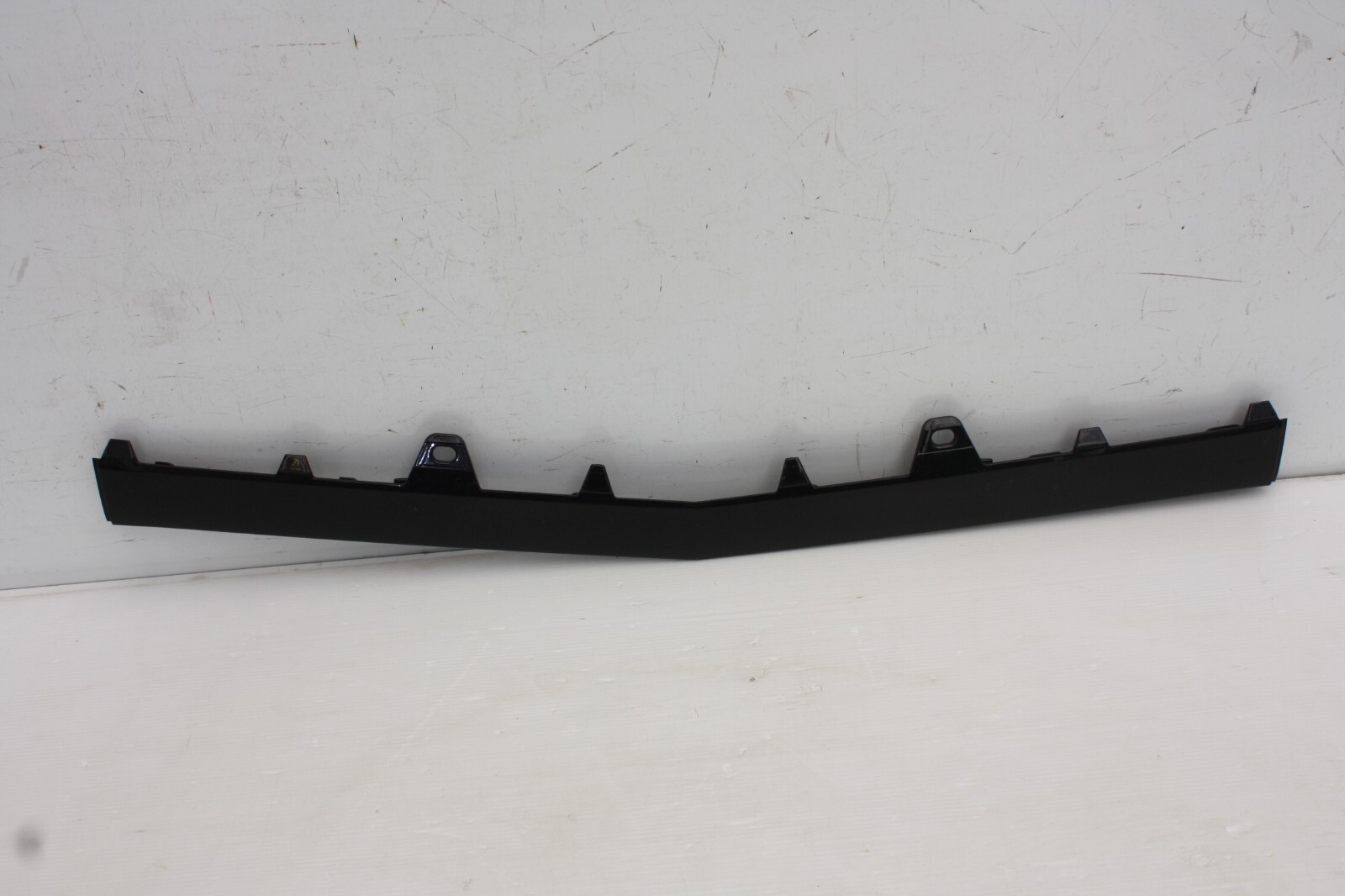 Mercedes E Class W212 Front Bumper Centre Chrome 2013 – 2016 A2128850900 Genuine