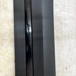 Mercedes GLA H247 Front Right Door Moulding 2020 TO 2023 A2477271501 Genuine - Image 4