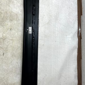 Mercedes GLA H247 Front Right Door Moulding 2020 TO 2023 A2477271501 Genuine - Image 7