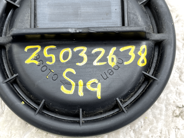 Mercedes GLA X156 Headlight Cover Cap 1305219156 Genuine 178556541241 11
