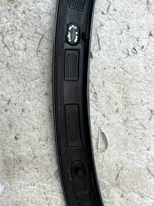 Mercedes GLC X254 Front Right Wheel Arch Moulding Trim 23 ON A2548805802 Genuine 178516599601 16