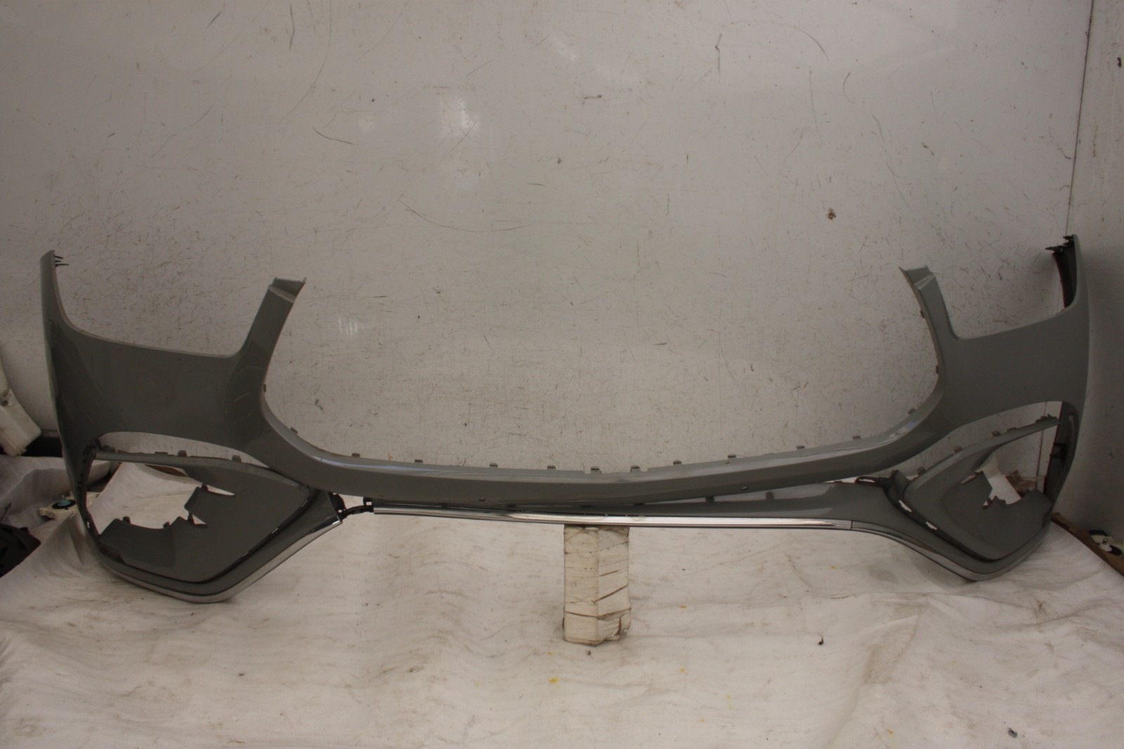 Mercedes GLE V167 AMG Front Bumper 2019-2023 A1678859909 Genuine *DAMAGED*