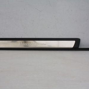 Mercedes SLK R172 Front Right Door Trim 2011 to 2016 A1726800635 Genuine