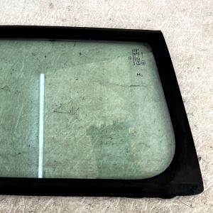 Mercedes Sprinter W210 Front Left Door Quarter Glass 2018 ON A9106710200 Genuine - Image 3
