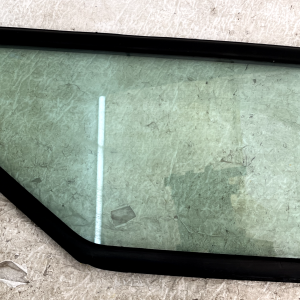 Mercedes Sprinter W210 Front Left Door Quarter Glass 2018 ON A9106710200 Genuine - Image 4