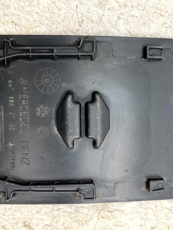 Mercedes Vito W447 Front Wheel Housing Access Cover 16 TO 21 A4476860782 Genuine 178228499221 9