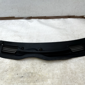 Mercedes Vito W447 Windscreen Scuttle Panel Water Baffle Cover 15-20 A4478301701 - Image 3