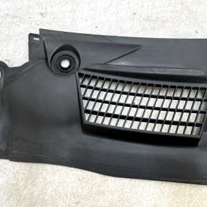 Mercedes Vito W447 Windscreen Scuttle Panel Water Baffle Cover 15-20 A4478301701 - Image 4