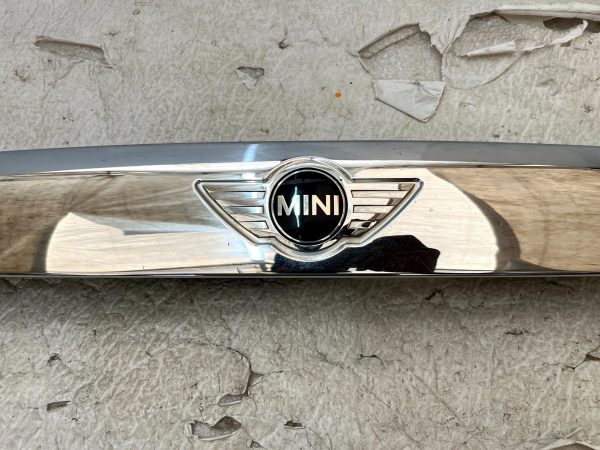 Mini Cooper F55 F56 Rear Trunk Lid Grip Button Trim Cover 51137362121 Genuine 178416684791 4