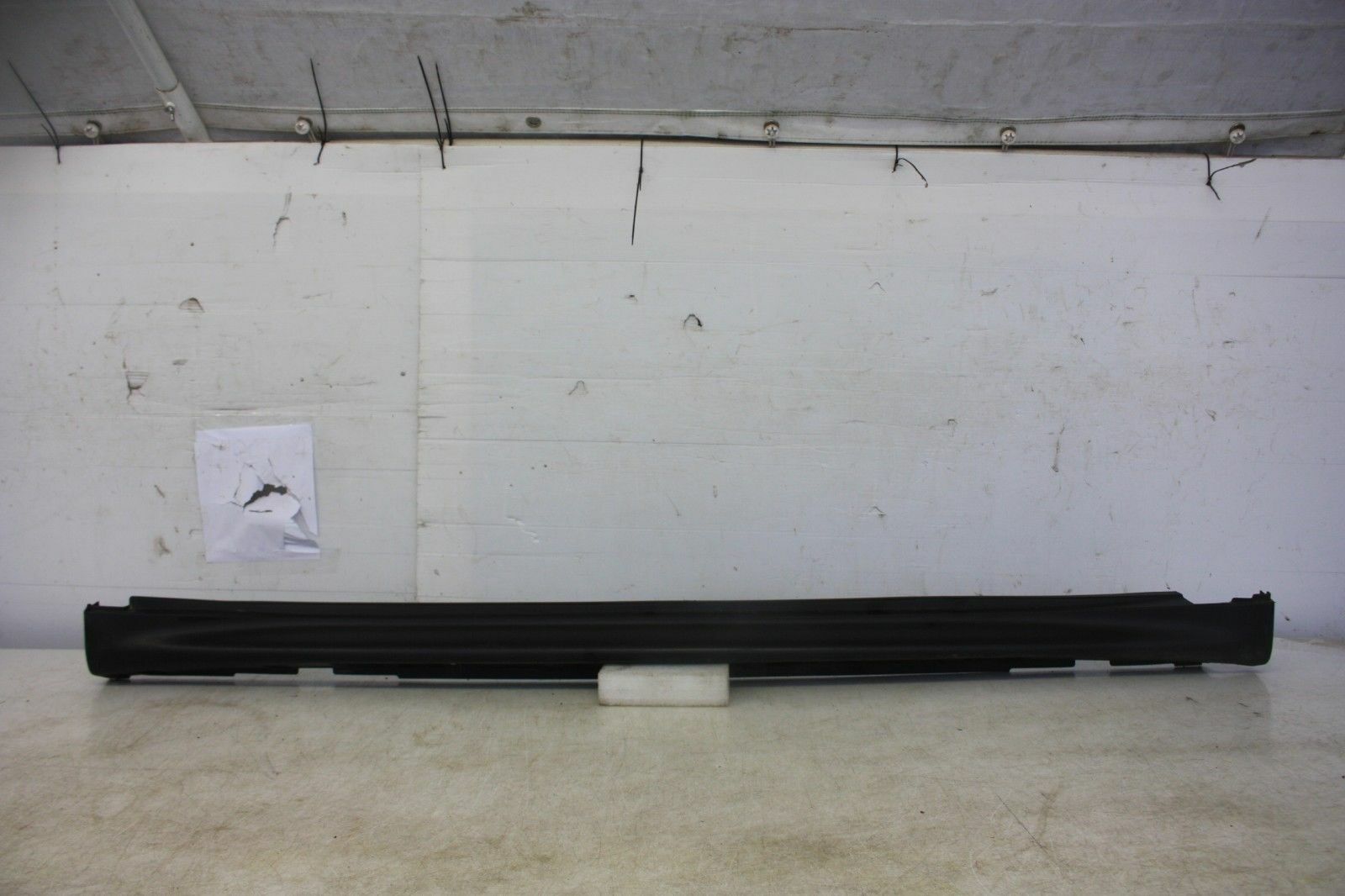 Nissan Juke 2010-2019 Right Side Skirt Sill Cover 76850-1KA6A