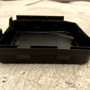 Nissan Qashqai Fuse Box Cover 2017 TO 2021 284B94BA0B Genuine - Image 8