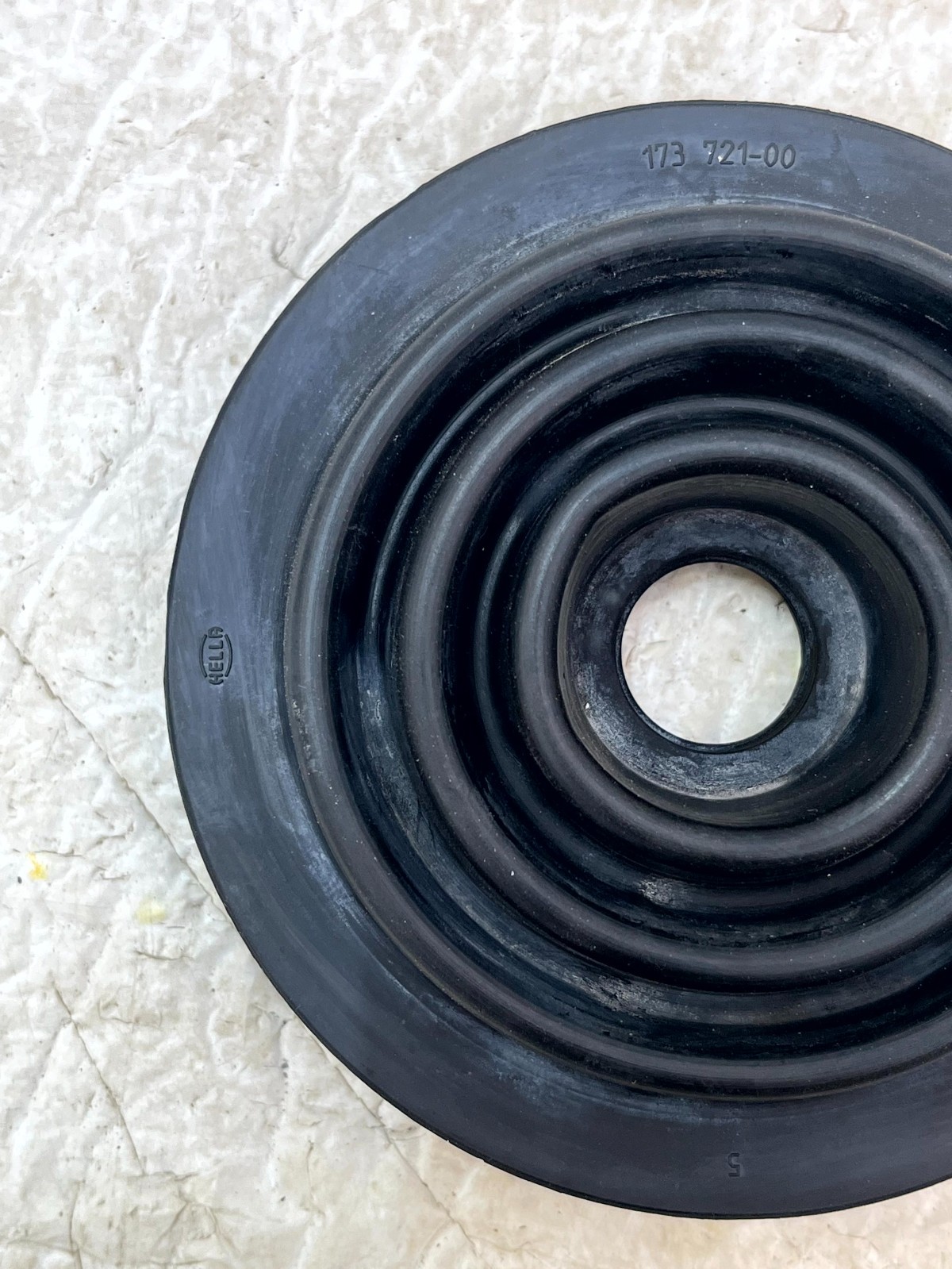 Nissan X-Trail Front Headlight Headlamp Bulb Dust Cap Cover 17372100 ...