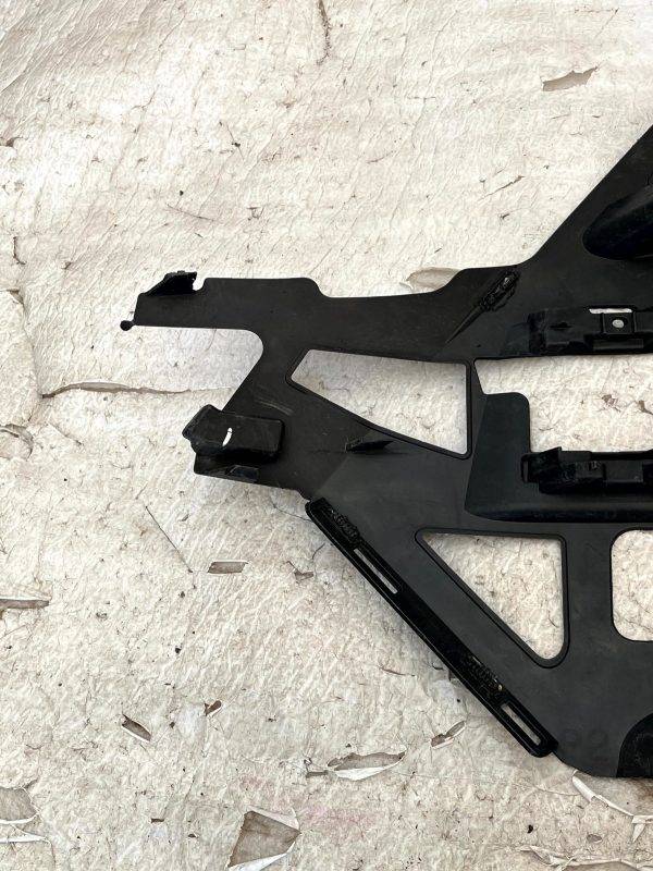 Peugeot 3008 Mk3 Front Bumper Right Mount Bracket 2024 ON 9839795180 Genuine 10 Peugeot 3008 Mk3 Front Bumper Right Mount Bracket 2024 ON 9839795180 Genuine 178519675681 11