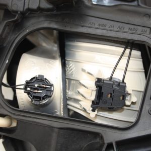 Peugeot Expert Right Side Headlight 9808572780 Genuine *DAMAGED* - Image 10