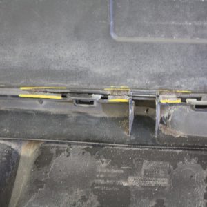 Porsche Macan Rear Bumper 2015 to 2021 95B807834 Genuine *DAMAGED* - Image 19