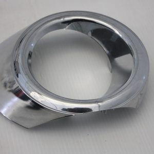 Range Rover Autobiography Exterior Design Pack L322 foglight bezel chrome left - Image 4