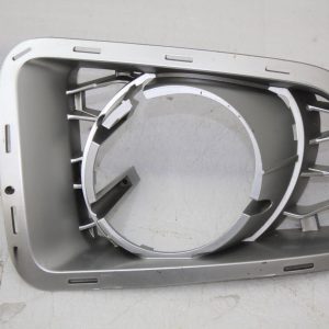 Range Rover Autobiography Front Bumper Right Side Grill BH4M-R19952-A Genuine - Image 1