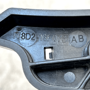 Range Rover Evoque Front Left Bumper Mount Bracket 19 ON K8D2-16F073-AB Genuine 16 Range Rover Evoque Front Left Bumper Mount Bracket 19 ON K8D2-16F073-AB Genuine - Image 8