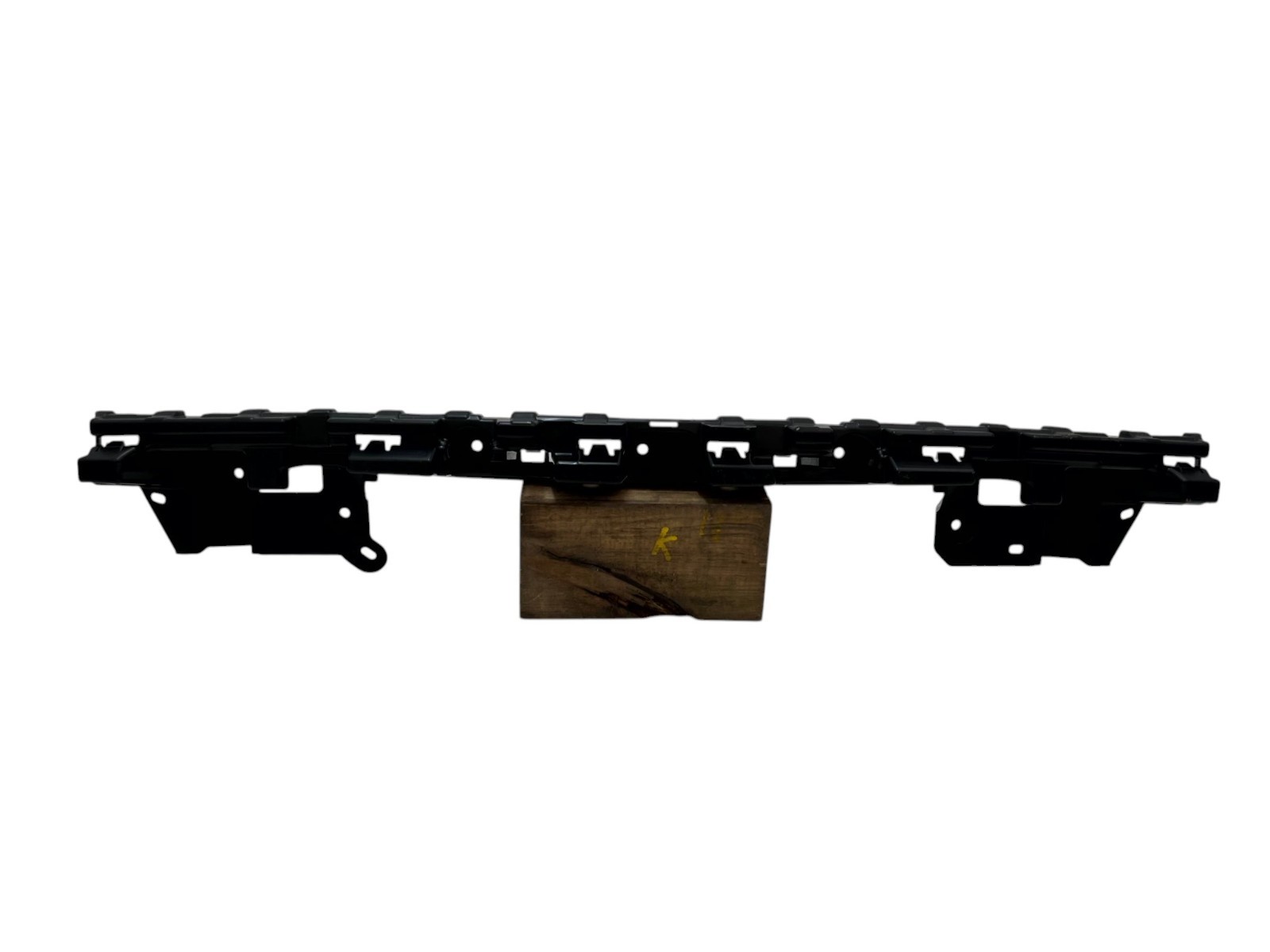 Range Rover Evoque L551 Rear Bumper Mount Bracket 2019 ON K8D2-17E855-A Genuine