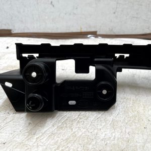 Range Rover Evoque L551 Rear Bumper Mount Bracket 2019 ON K8D2-17E855-A Genuine - Image 9