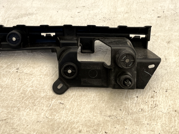 Range Rover Evoque L551 Rear Bumper Mount Bracket 2019 ON K8D2 17E855 A Genuine 178560614291 10