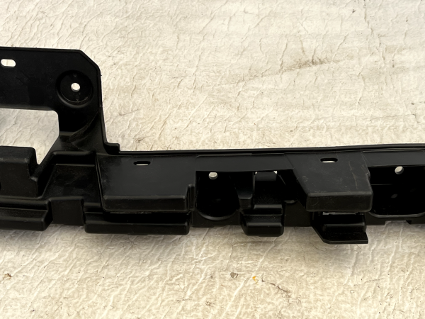 Range Rover Evoque L551 Rear Bumper Mount Bracket 2019 ON K8D2 17E855 A Genuine 178560614291 3