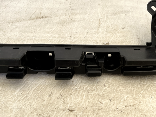 Range Rover Evoque L551 Rear Bumper Mount Bracket 2019 ON K8D2 17E855 A Genuine 178560614291 4