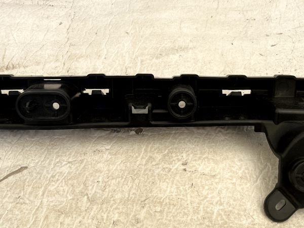 Range Rover Evoque L551 Rear Bumper Mount Bracket 2019 ON K8D2 17E855 A Genuine 178560614291 9