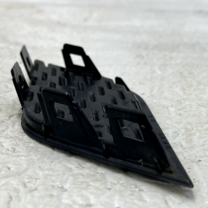 Range Rover Evoque L551 Rear Bumper Right Grille 2019 ON K8D2-17G754-AB Genuine - Image 11