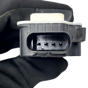 Range Rover Evoque L551 Shutter Grill Actuator Motor 5877R1007A Genuine - Image 6