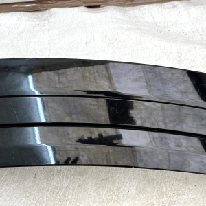 Range Rover L405 Front Bonnet Panel Trim Black GK52-16C628-AC 2013-2021 26 Range Rover L405 Front Bonnet Panel Trim Black GK52-16C628-AC 2013-2021 - Image 11