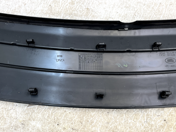 Range Rover L405 Front Bonnet Panel Trim Black GK52-16C628-AC 2013-2021 2 Range Rover L405 Front Bonnet Panel Trim Black GK52 16C628 AC 2013 2021 178534009681 3