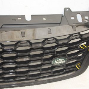 Range Rover Velar Front Bumper Grill 2017-2023 J8A2-8200-AE Genuine *DAMAGED* - Image 3
