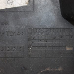 Range Rover Velar L560 Rear Bumper 2023 ON N8A2-17A958-C Genuine *DAMAGED* - Image 11